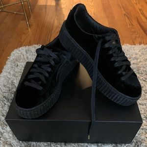 Fenty black velvet Puma creepers size 7.5